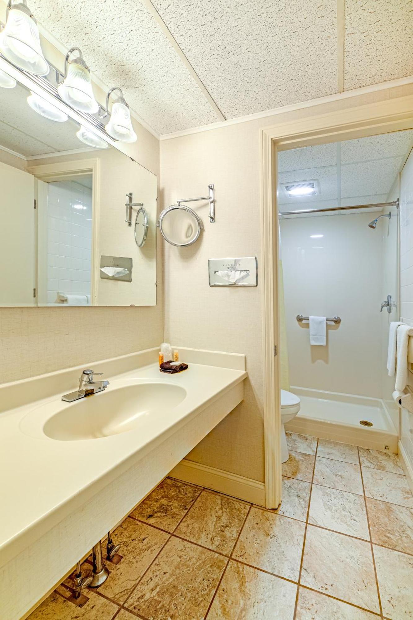 Town & Country Inn & Resort Gorham Buitenkant foto