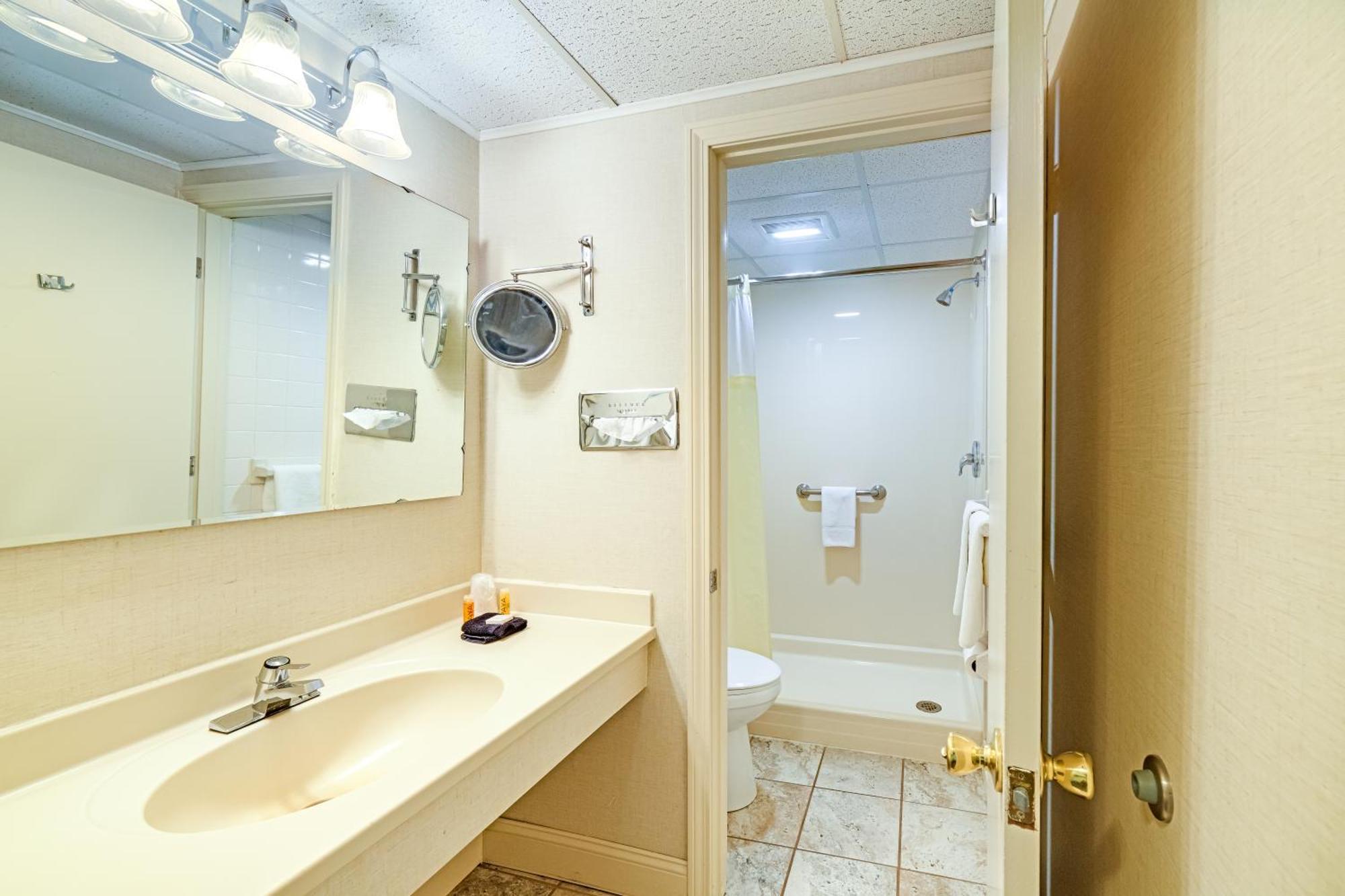 Town & Country Inn & Resort Gorham Buitenkant foto